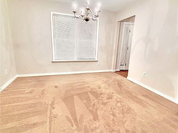 5th image of 1604 Fox Downs Pl