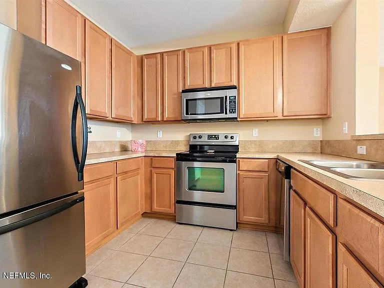 575 Oakleaf Plantation Pkwy #1108 — Photo 5
