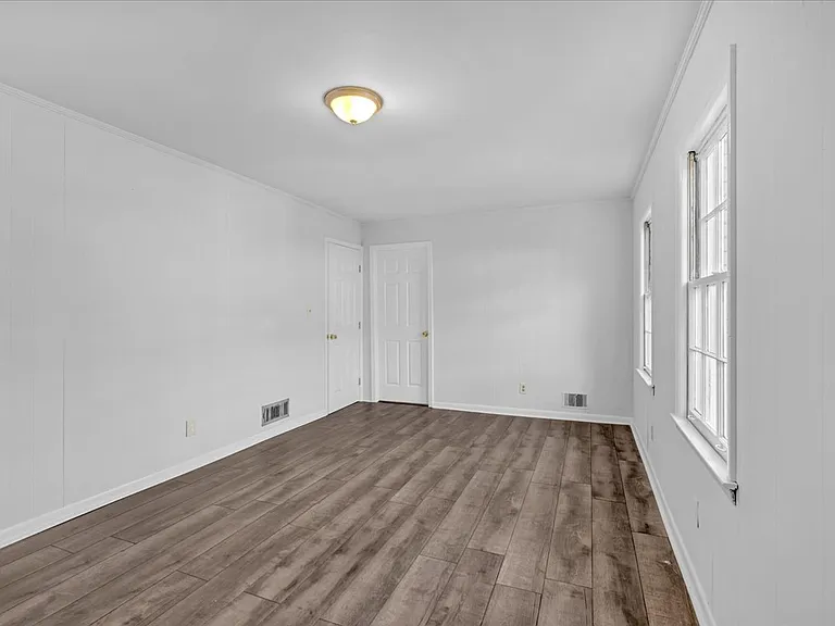 2080 Bluffton Way — Photo 10
