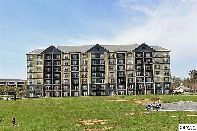 1st image of 124 Plaza Dr #U3702