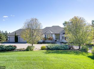 7090 Jubert Ln, Hamel, MN 55340