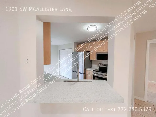 1901 SW McAllister Ln, Port Saint Lucie, FL 34953