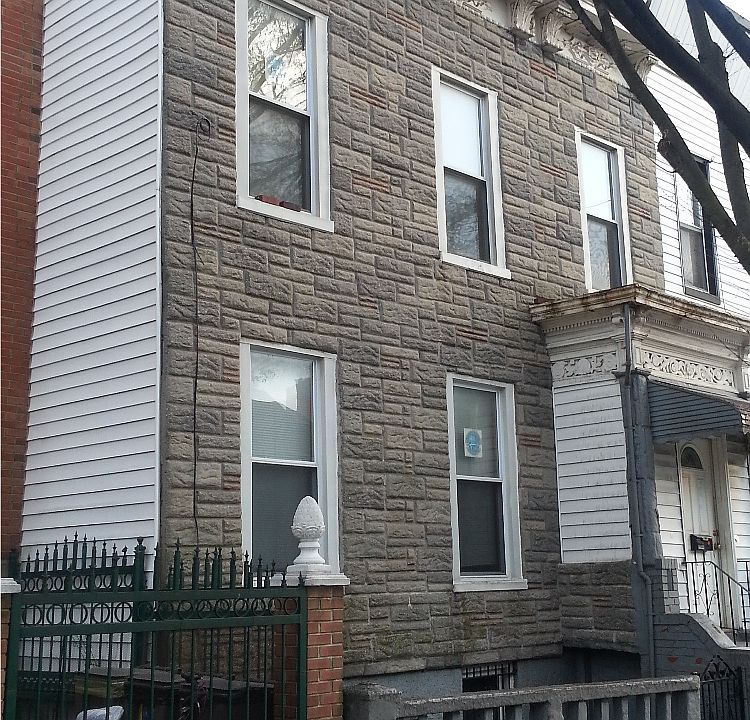 2nd image of 186 Sumpter St