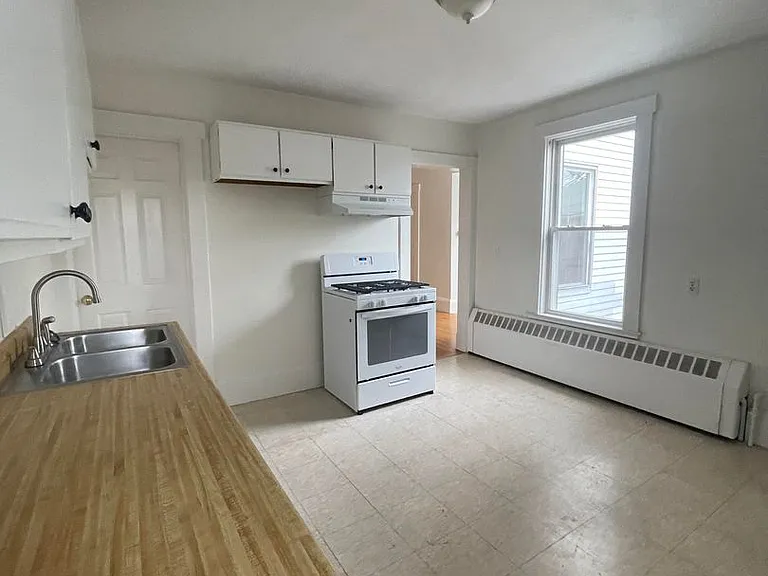 15 Park St #21 — Photo 7