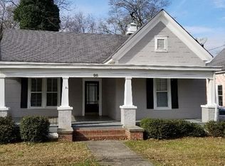 96 Woodlawn Ave, Winder, GA 30680