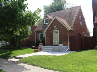 3637 W 68th St, Chicago, IL 60629