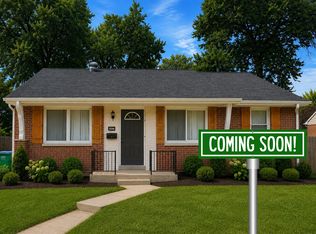 9722 Tennyson Ct, Saint Louis, MO 63114