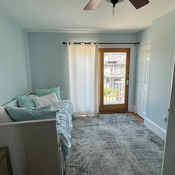 92 Manomet Ave — Photo 12