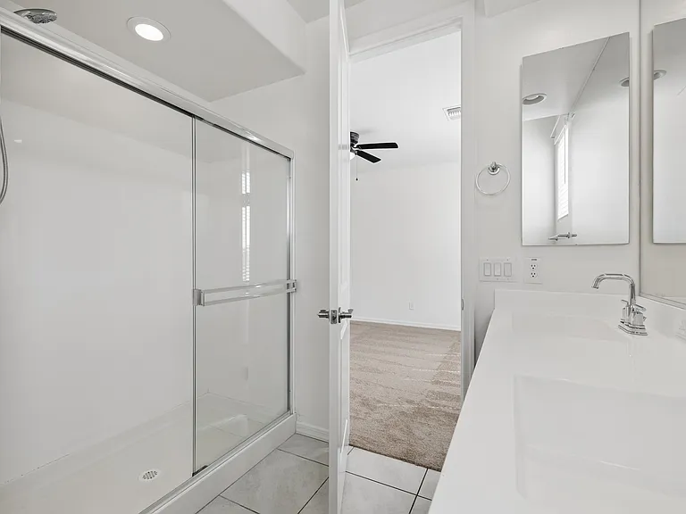 En Suite Bathroom