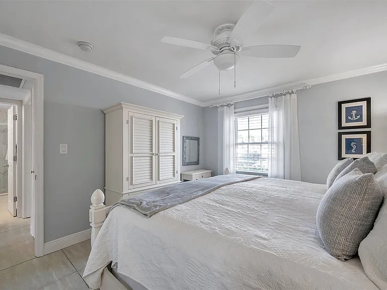 4911 Coquina Key Dr SE #C — Photo 9