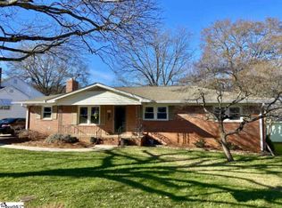 102 Mount Pleasant Ave, Greenville, SC 29617