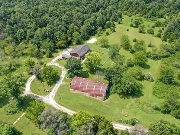 49 Modlin Rd, Truxton, MO 63381