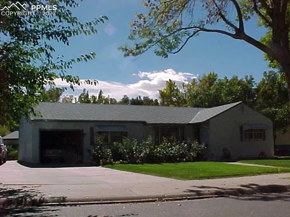 925 Alexander Cir, Pueblo, CO 81001