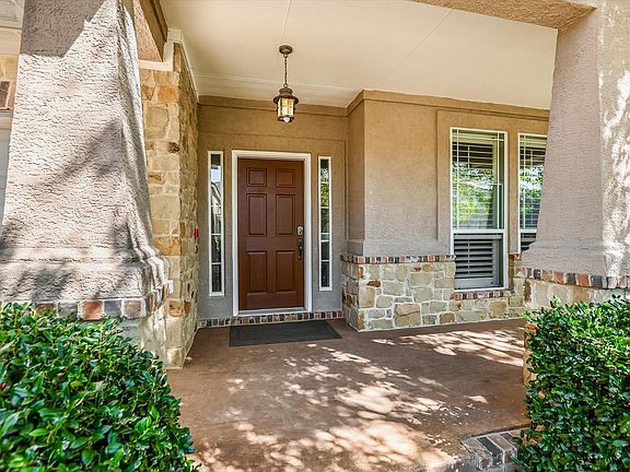 2nd image of 14316 Broadwinged Hawk Dr