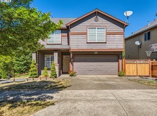 37709 Nettie Connett Dr, Sandy, OR 97055