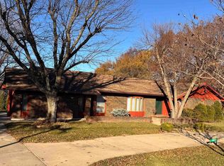 1720 Parker St, Osawatomie, KS 66064