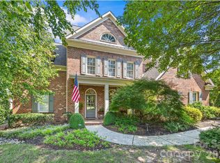 3401 Maryhurst Ln, Charlotte, NC 28226