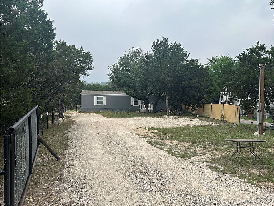 1st image of 1086 Pecan Cir