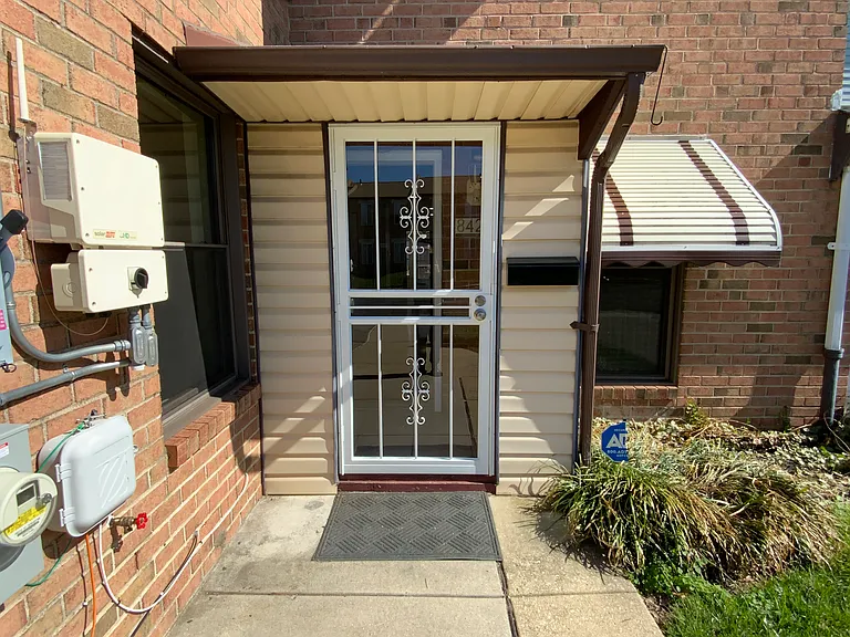 8422 Madison Pl — Photo 9
