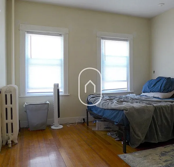 209 Winchester St #1 — Photo 10