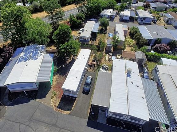 3rd image of 5701 Live Oak Dr #57