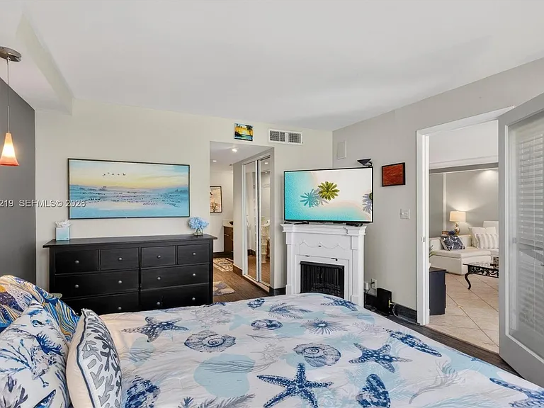 328 N Ocean Blvd #707 — Photo 27