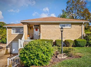 104 Thorncrest Dr, Mc Kees Rocks, PA 15136