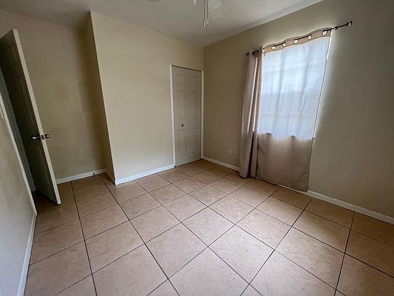 3rd image of 164 SE Serenata Ct