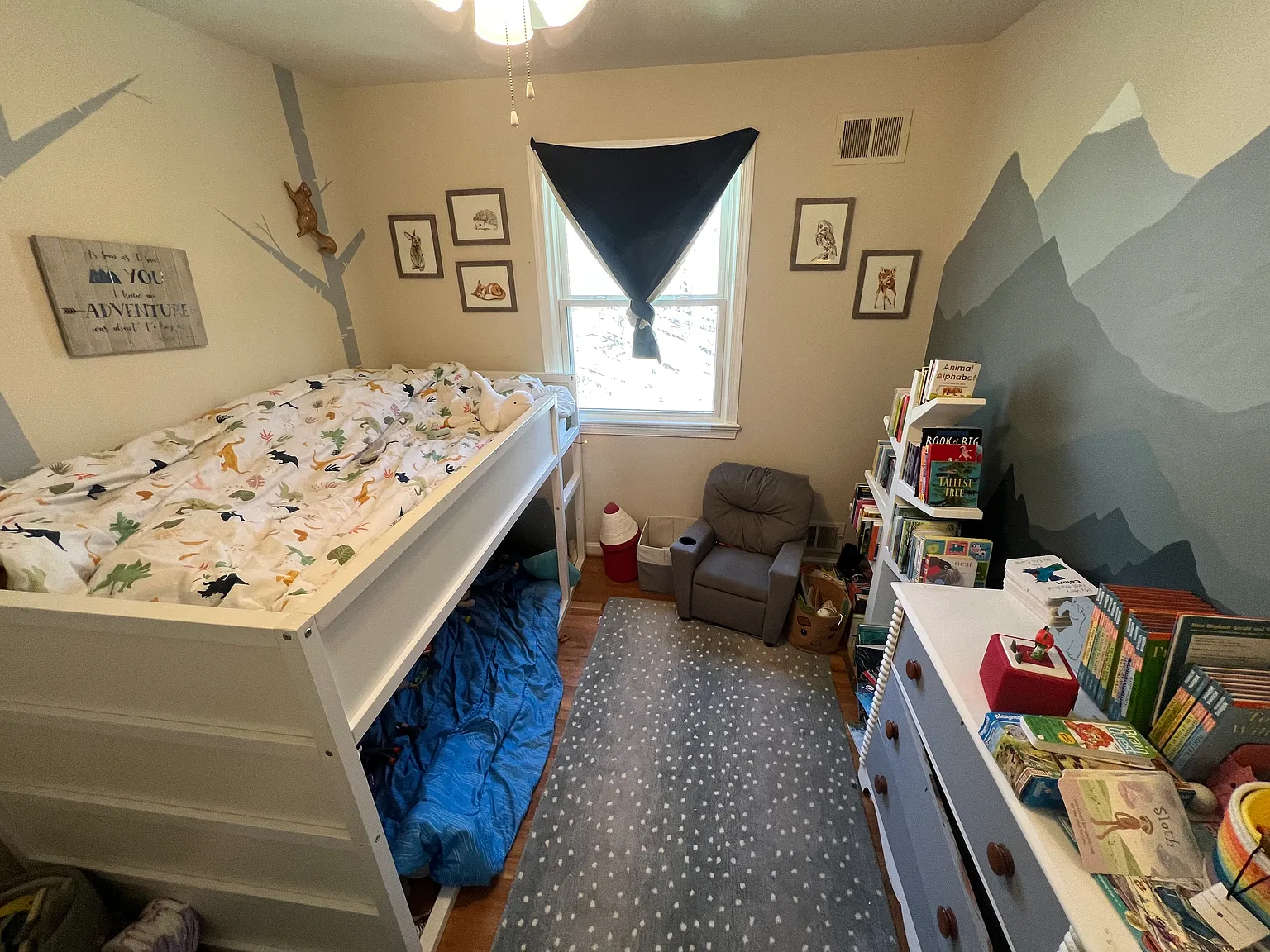 4 bed, 2000 sqft, $4,000 — Photo 4