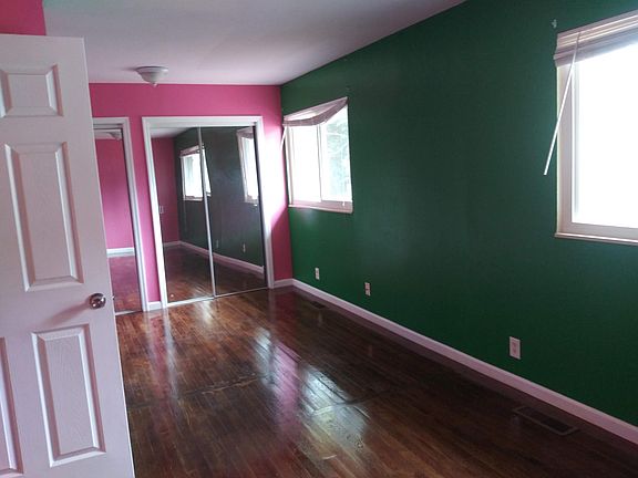 5th image of 1641 Langholm Dr