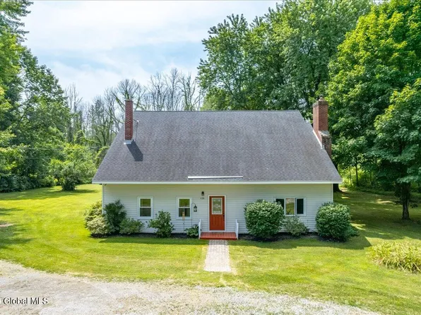 1130 Meadowdale Road, Altamont, NY 12009