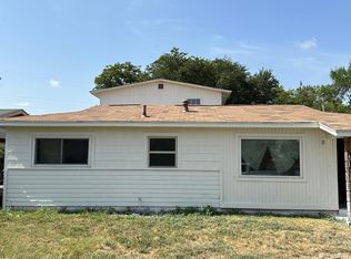 250 Arapahoe Dr, San Antonio, TX 78207