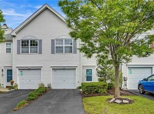 903 Pheasant Run, Monmouth Junction, NJ 08852