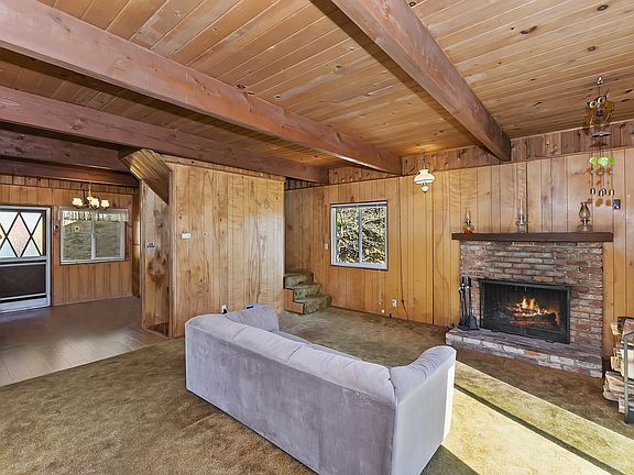4th image of 24182 Zell Ct