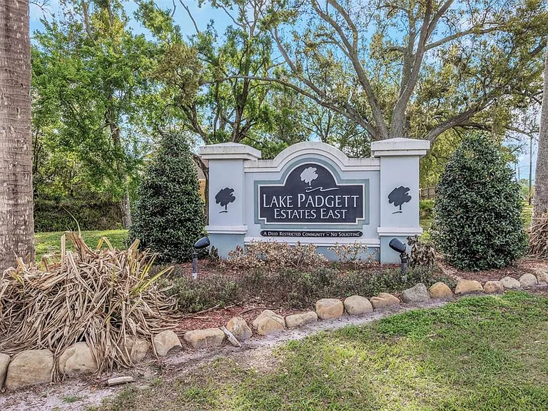 4030 Fieldgreen Pl — Photo 49