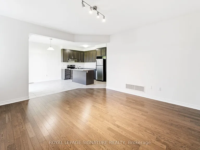 124 Chandler Ter — Photo 16