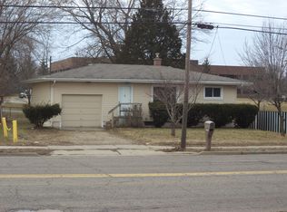 624 E Jolly Rd, Lansing, MI 48910