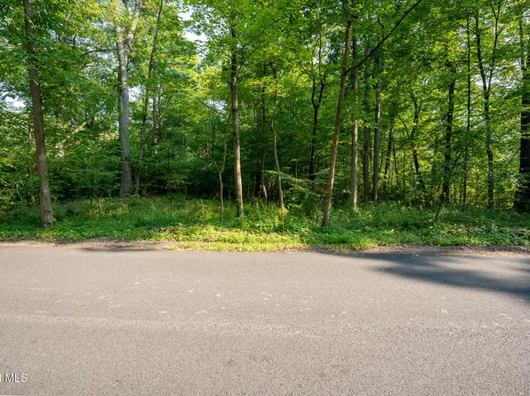 47 Wheeler Road, Glenmont, NY 12077