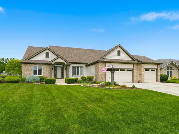 1031 Maral Ct, Fort Wayne, IN 46825