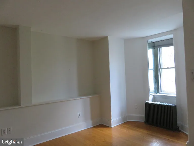 2114 Pine St #3F — Photo 3