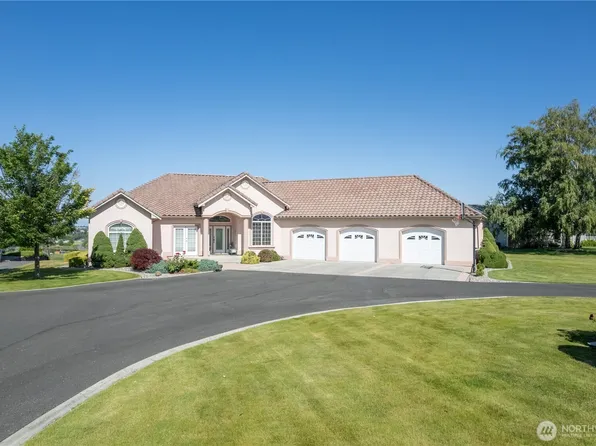 4560 Bluff Drive NE, Moses Lake, WA 98837