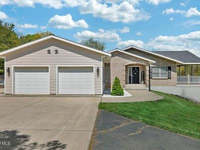 105 Wilrose Lane, Troy, NY, 12180
