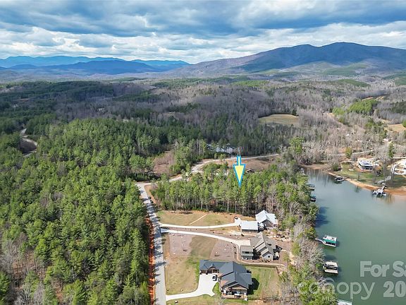 4th image of 25 Linville View Dr #8