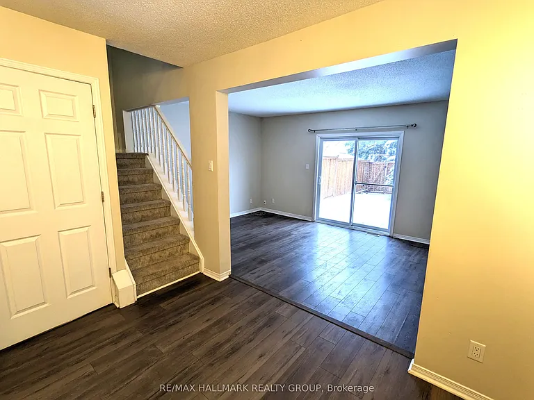 6464 Colony Sq #21 — Photo 6