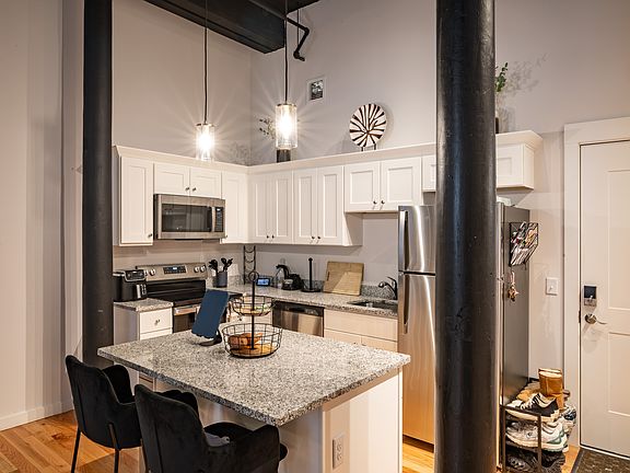 5th image of 63 Union St #D95ece6eb