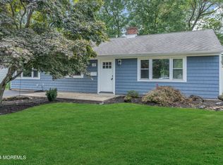 12 Weldon Rd, Edison, NJ 08817