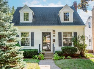 1886 Rome Ave, Saint Paul, MN 55116