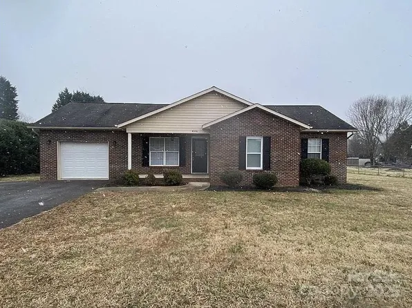 4106 Winfield Cir, Conover, NC 28613