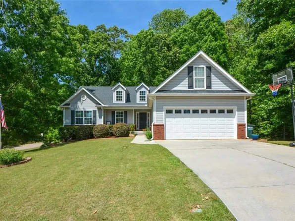 1324 Charleston Ave, Commerce, GA 30529