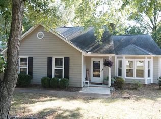 9608 Harness Ln, Matthews, NC 28105